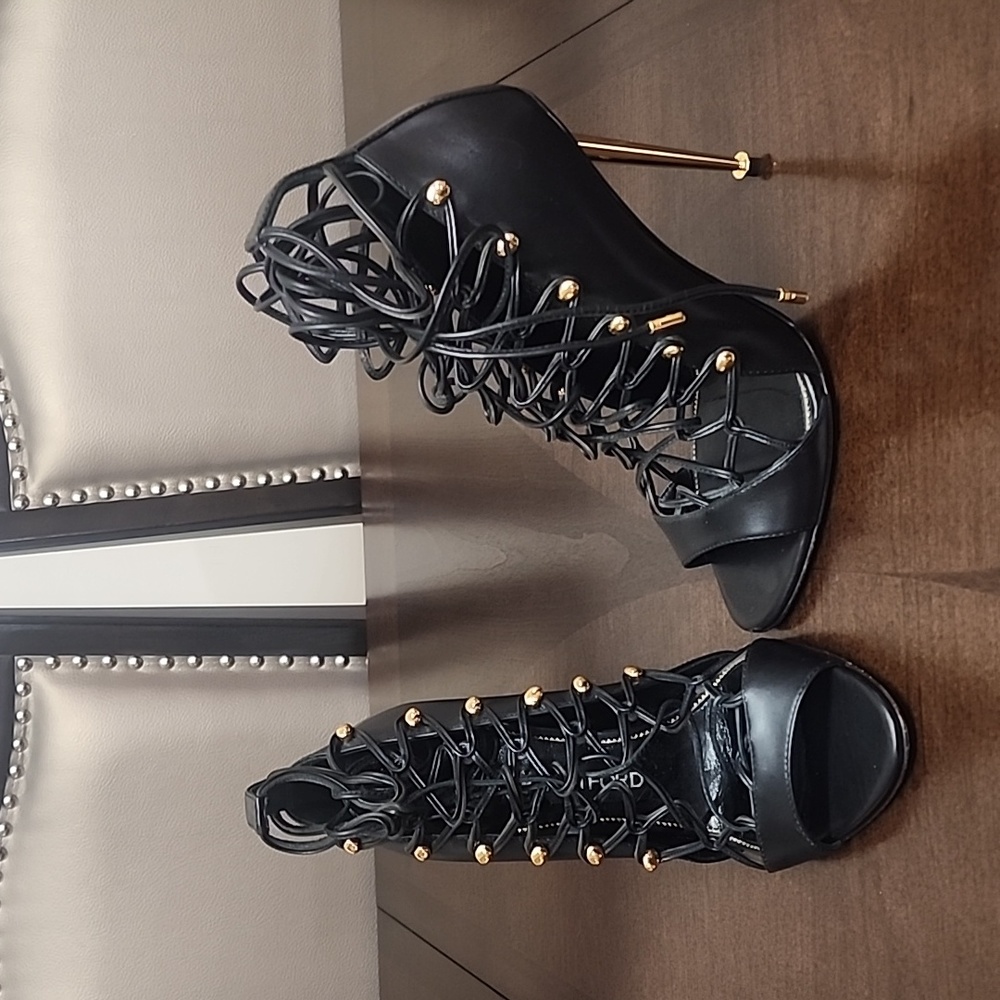 100% Authentic Tom Ford Lace Up Heels 38 1/2